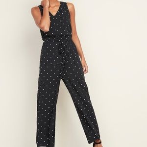 Old Navy Sleeveless Jumpsuit - Sz XS